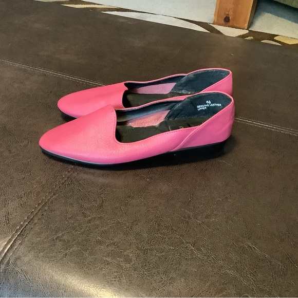 Ladies pink leather flats - Picture 4 of 7